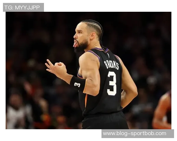 阿伦分析湖人暂停时机对狄龙技犯的影响与比赛走势